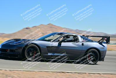 media/Oct-18-2025-Extreme Speed (Sat) [[d6d7e1fef1]]/Group 4 Orange/Session 2 (Turn 3)/